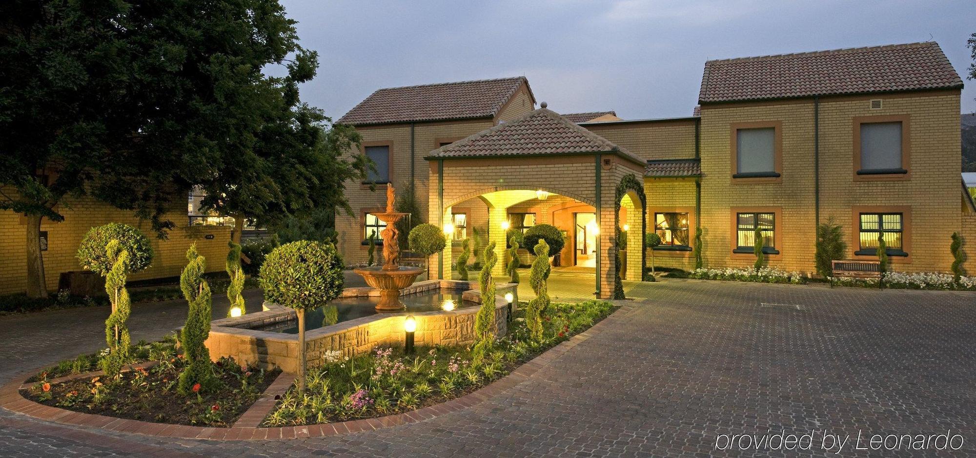 City Lodge Hotel Eastgate Johannesburg Exterior photo